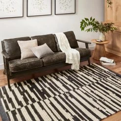 LOLOI ALICE 03 RIBBED FRINGE RUG: CREAM, CHARCOAL