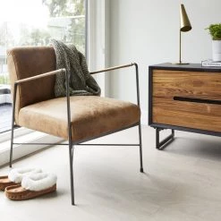 MOES DAGWOOD VINTAGE BROWN LEATHER ARM CHAIR Living Room