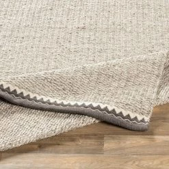 SURYA RETRO WOVEN WOOL FLAT RUG