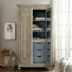 HOOKER ROCCO WARDROBE