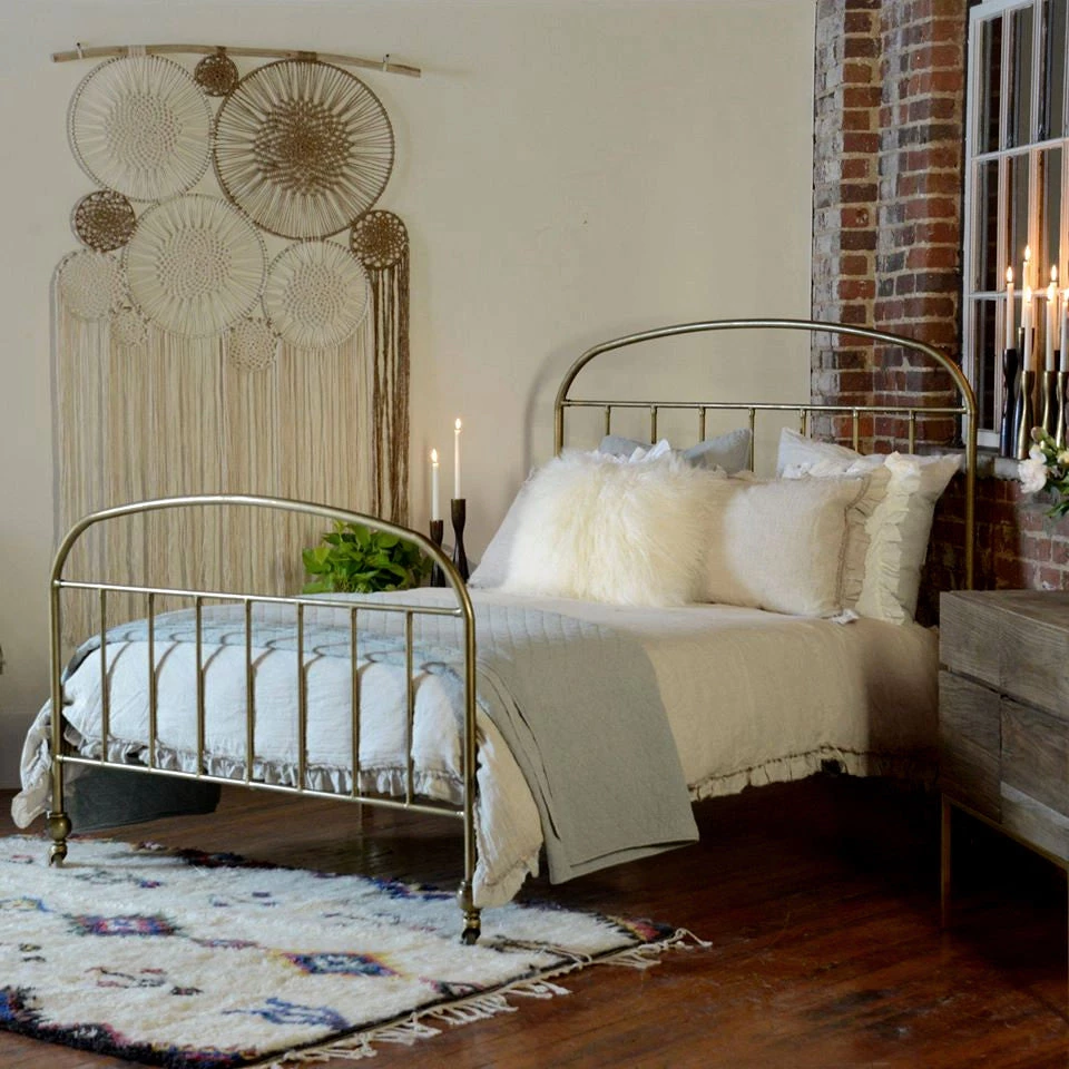 DOVETAIL ANTIQUE BRASS IRON QUEEN BED 2 DOVETAIL ANTIQUE BRASS IRON QUEEN BED