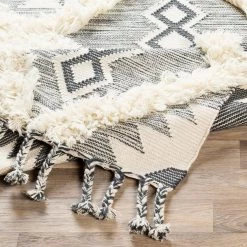 SURYA NURI HAND-WOVEN WOOL RUG