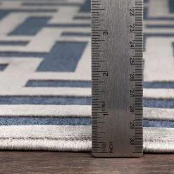 SURYA FOLEY TEXTURED CHENILLE RUG