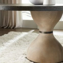 HOOKER Furniture BOTTICELLI ROUND DINING TABLE