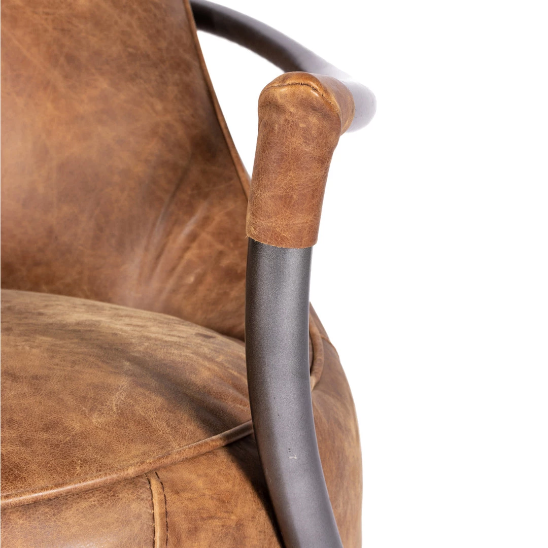 MOES CARLISLE VINTAGE BROWN LEATHER CLUB CHAIR 5 MOES CARLISLE VINTAGE BROWN LEATHER CLUB CHAIR