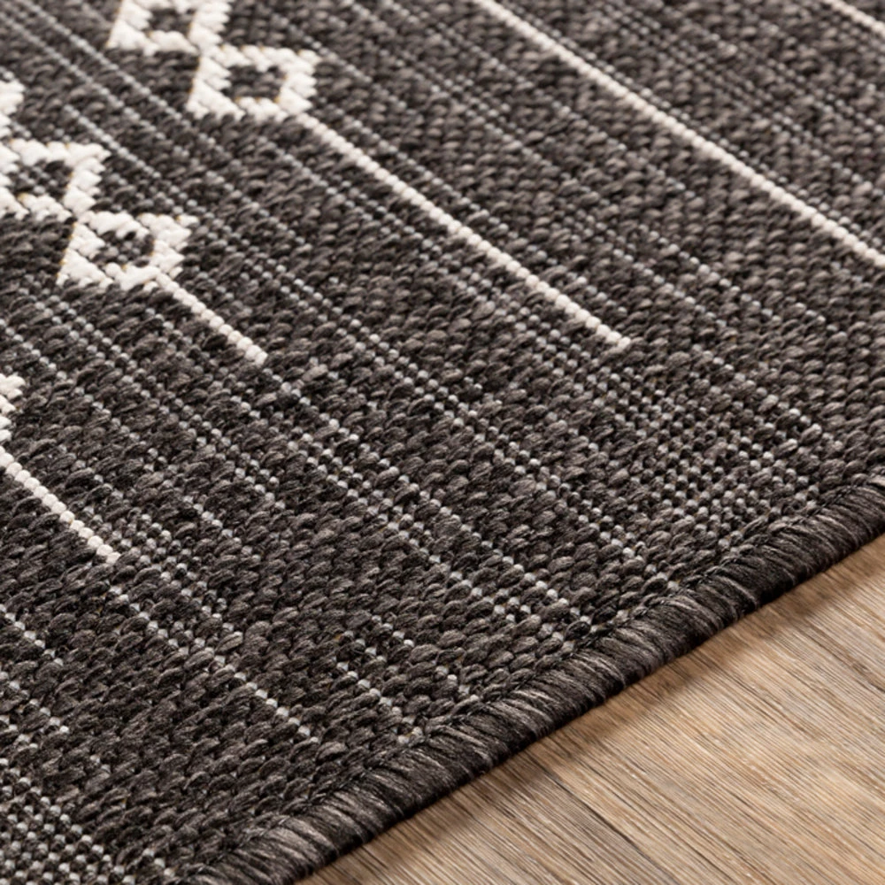 SURYA YAEL OUTDOOR RUG: BLACK + WHITE 5 SURYA YAEL OUTDOOR RUG: BLACK + WHITE