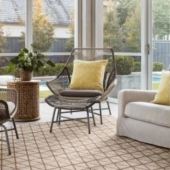 LOLOI ISLE OUTDOOR RUG