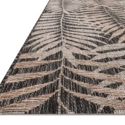 LOLOI ISLE PALM OUTDOOR RUG