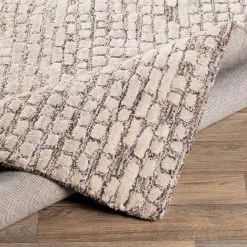 SURYA MONTEZ WOOL + VISCOSE RUG: KHAKI 9 SURYA MONTEZ WOOL + VISCOSE RUG: KHAKI