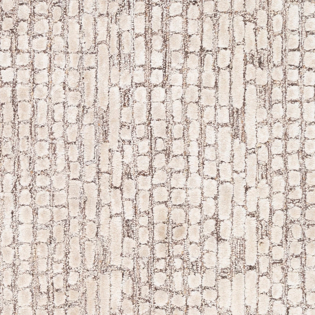 SURYA MONTEZ WOOL + VISCOSE RUG: KHAKI 6 SURYA MONTEZ WOOL + VISCOSE RUG: KHAKI