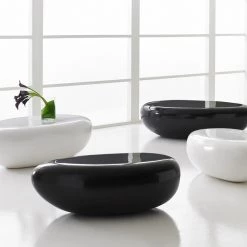 PHILLIPS COLLECTION RIVER STONE INDOOR-OUTDOOR COFFEE TABLE: WHITE 14 PHILLIPS COLLECTION RIVER STONE INDOOR-OUTDOOR COFFEE TABLE: WHITE