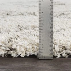 SURYA Rug JAMILAH SHAG: IVORY