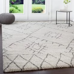 SURYA VALI ULTRA PLUSH RUG: IVORY